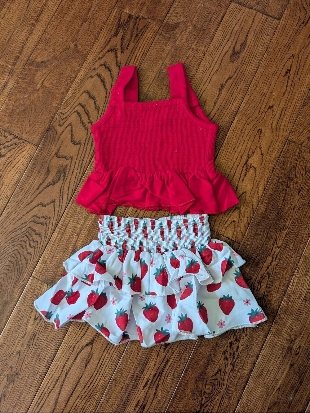 Sparkle in Pink Strawberry Skirt & Top Set New Size 6-12 months